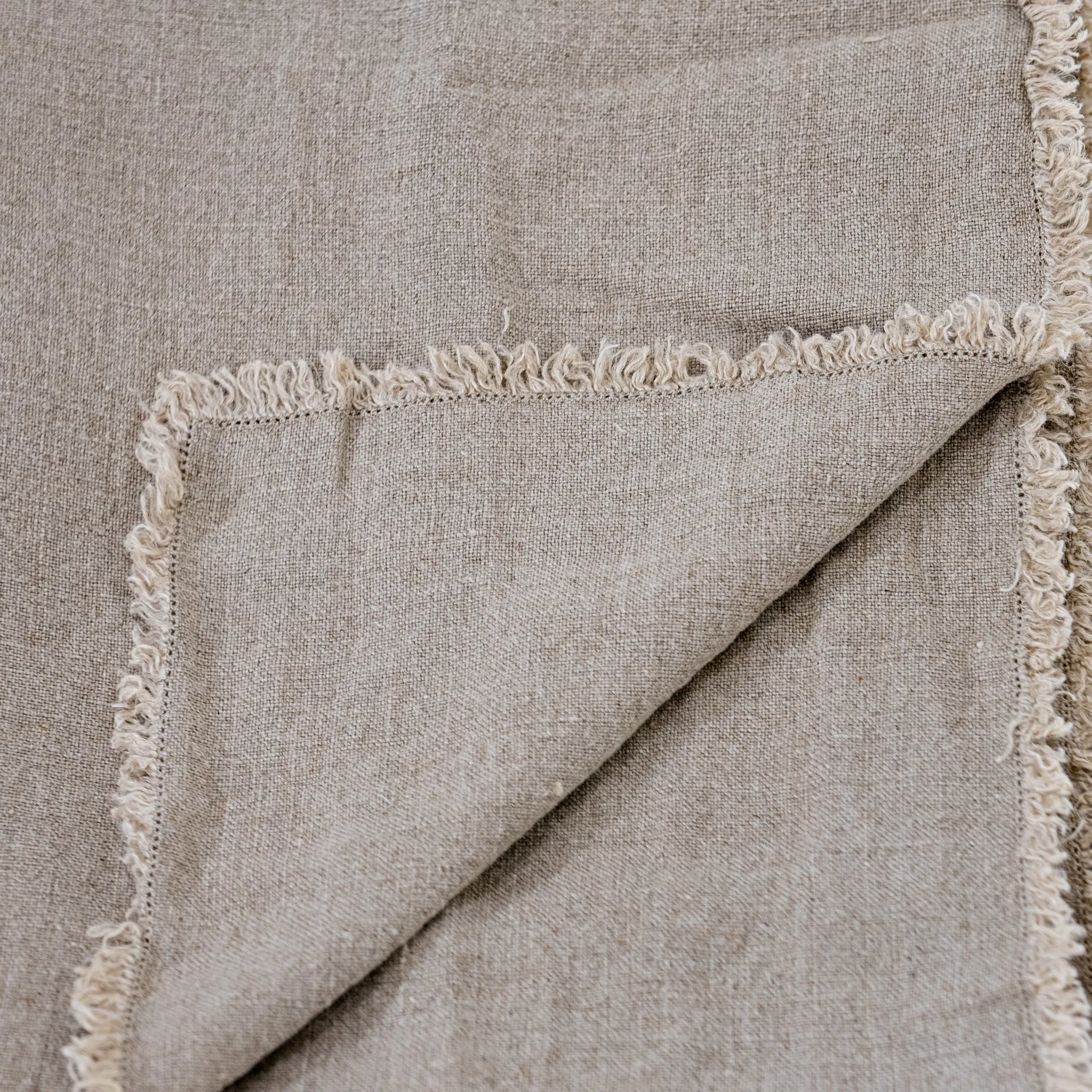 Dandy Linen Throw Blanket