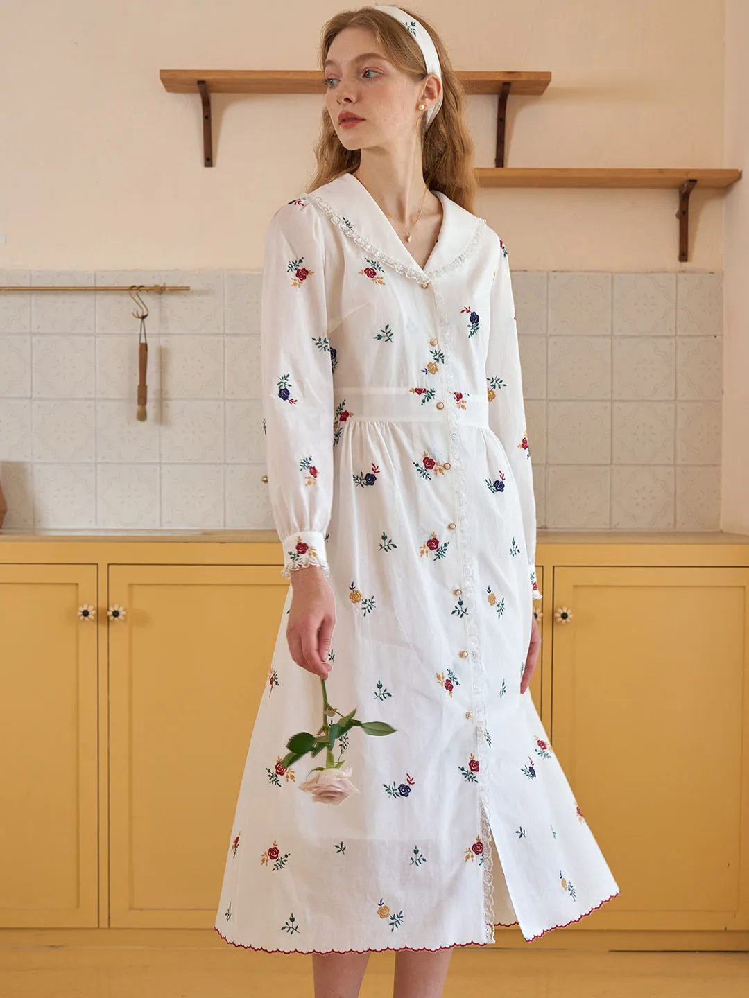 【Final Sale】Keyla Floral Embroidery V-Neck Cotton Dress